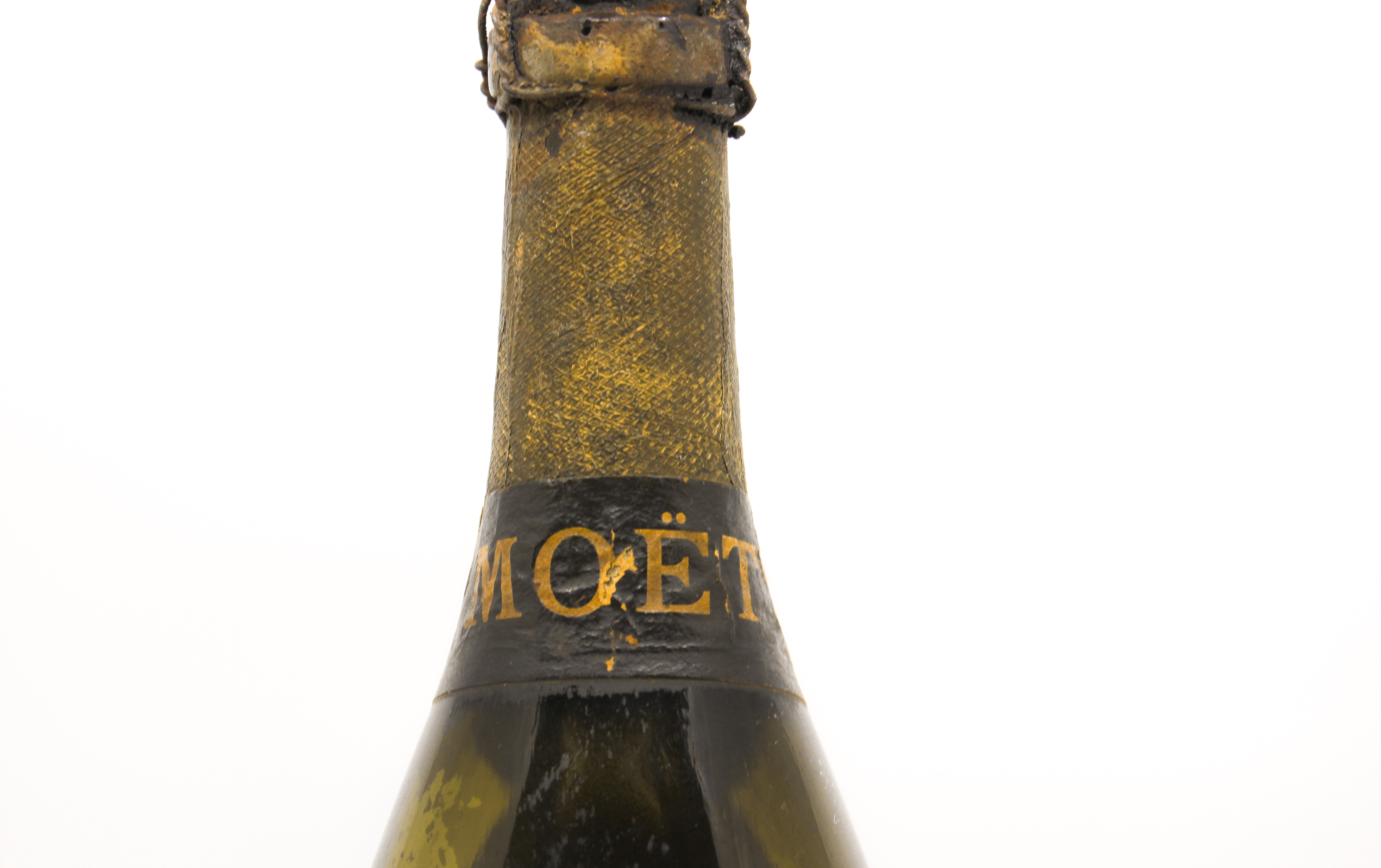 1919 Moët & Chandon Dry Imperial, Extremely Rare, Highly Collectible - Image 6 of 7