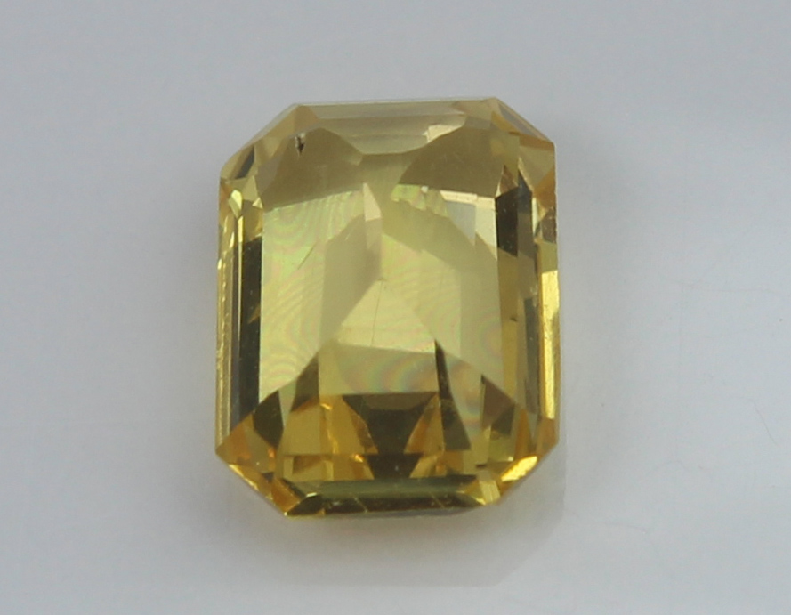 1.03 Ct Yellow Sapphire - Image 5 of 6