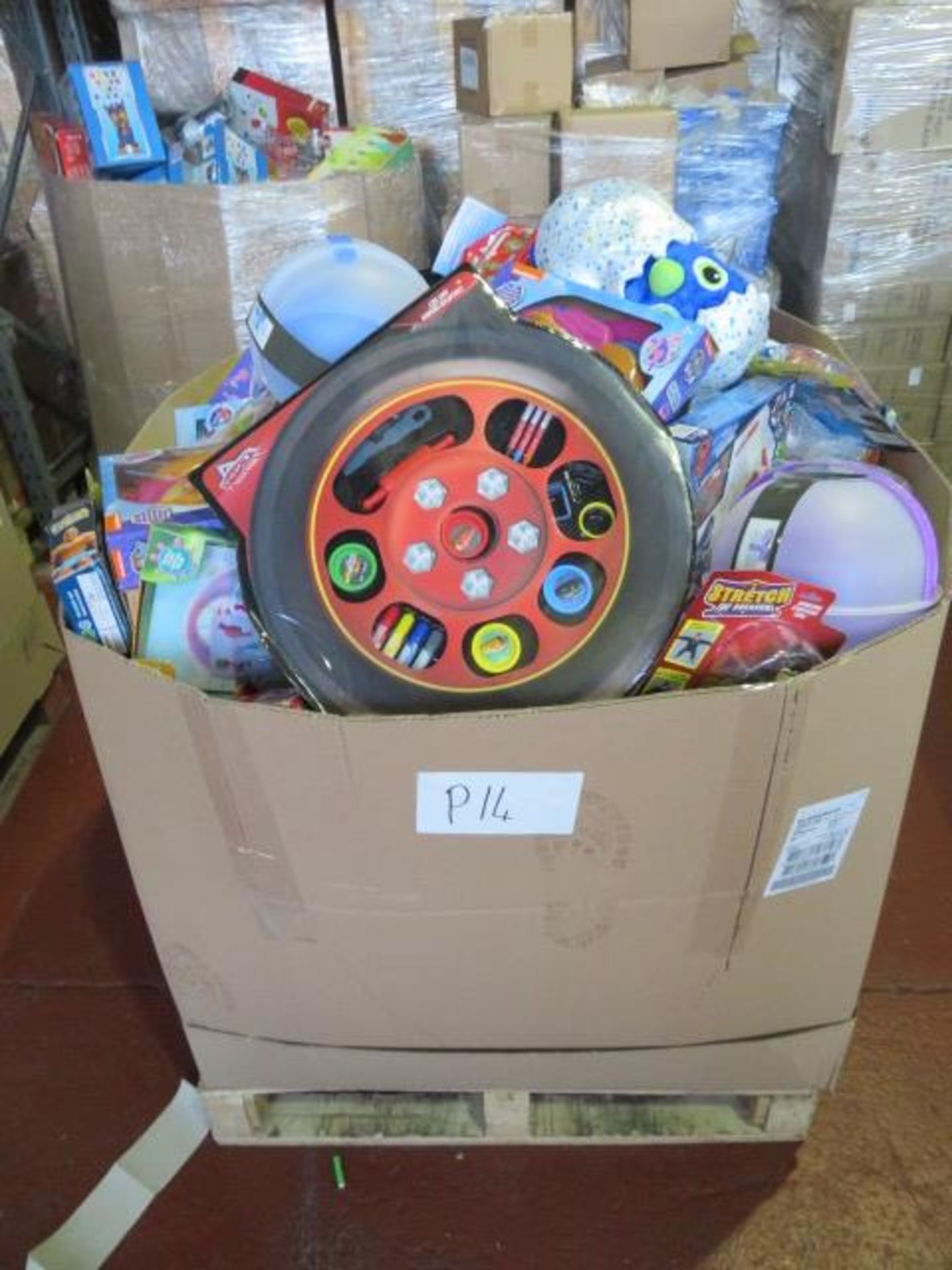 (P14) LARGE PALLET OF BRAND NEW STOCK TO INCLUDE: CARS MARBLE RACE SETS, DISNEY PAINT YOUR OWN ...