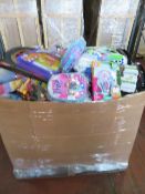 (P4) LARGE PALLET OF BRAND NEW STOCK TO INCLUDE: NEVER STOP PLAYING GIRLS LEGO BACKPACKS, 26 PI...