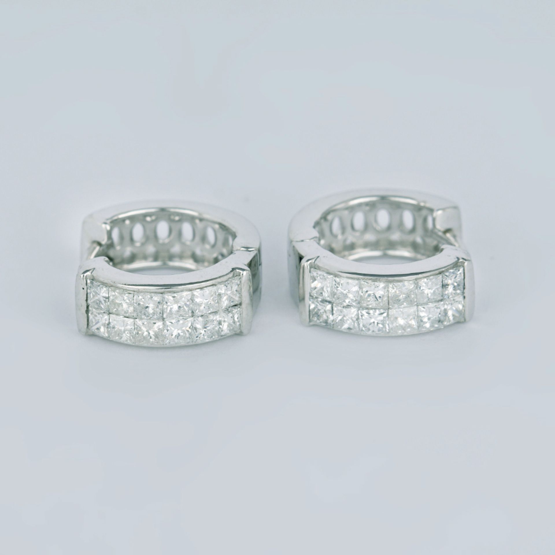 14 K / 585 White Gold Diamond Hoops - Image 2 of 3