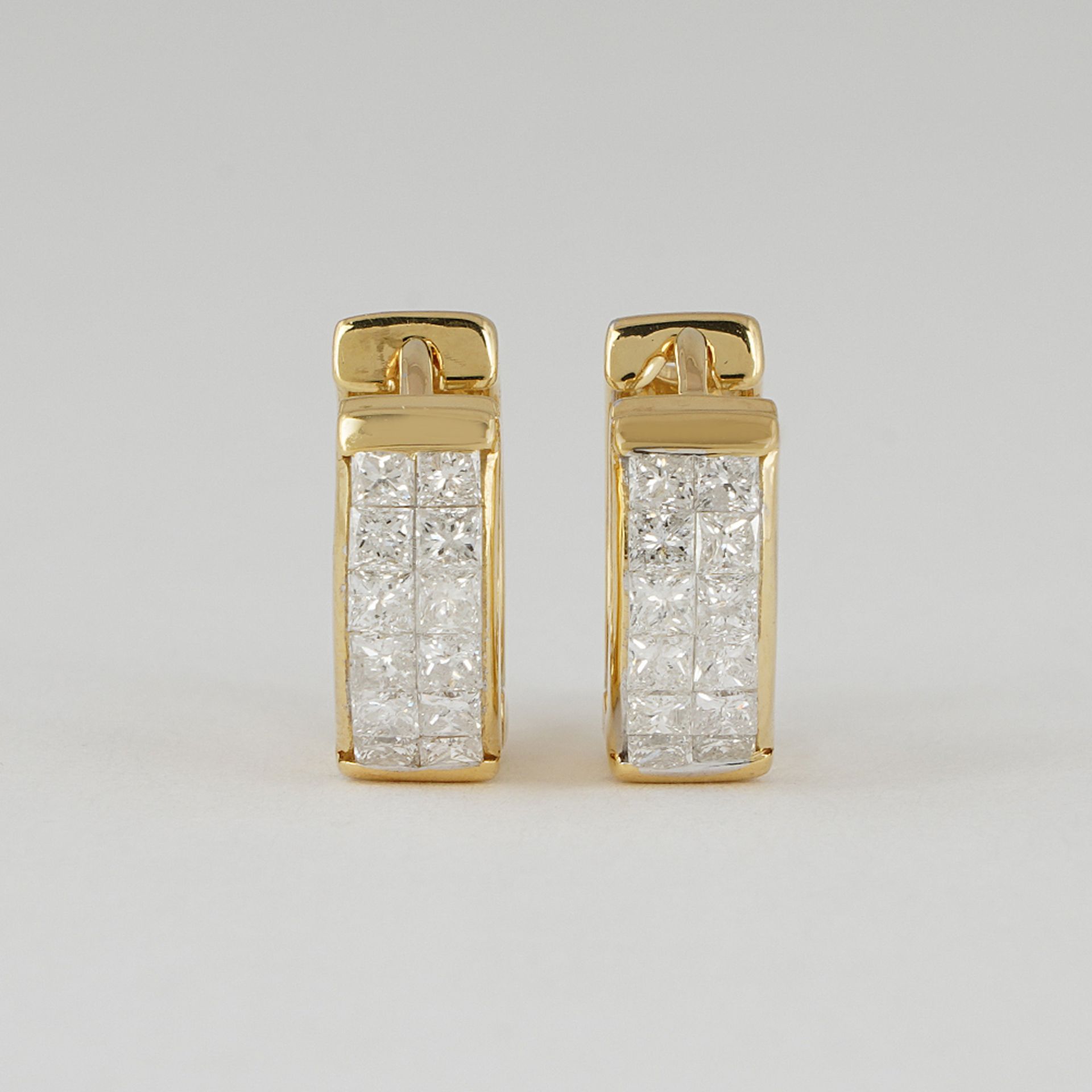 14 K / 585 Yellow Gold Diamond Hoop Earrings