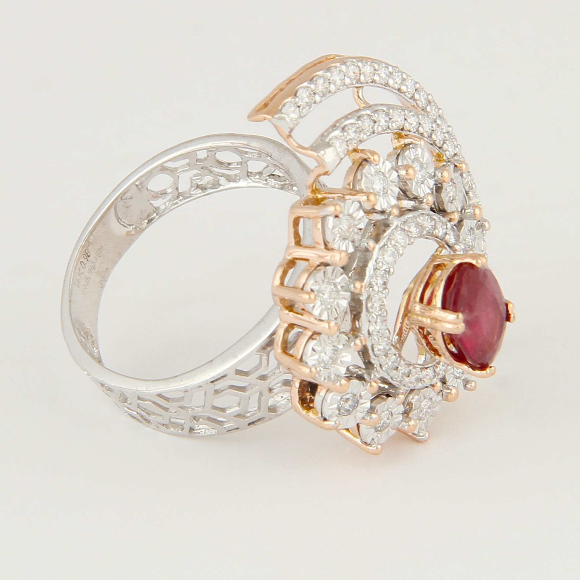 14 K / 585 White Gold & Rose Gold Ruby (GIA Certified) & Diamond Ring - Image 3 of 4