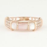 14 K / 585 Rose Gold Designer Diamond & Mother of Pearl Ring