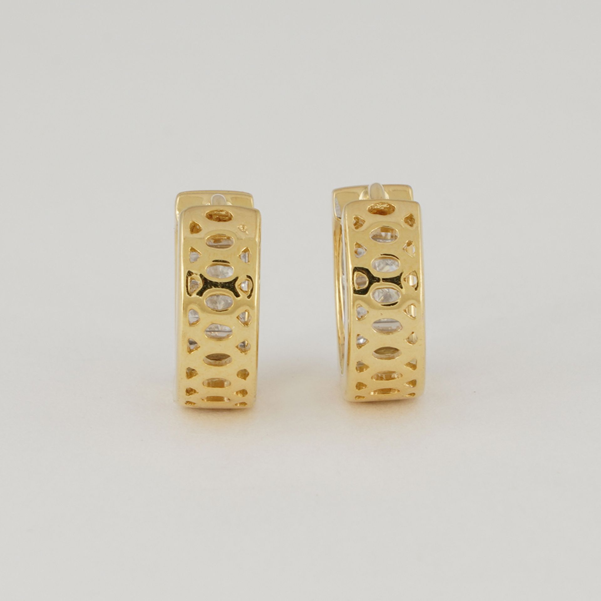 14 K / 585 Yellow Gold Diamond Hoop Earrings - Image 5 of 5