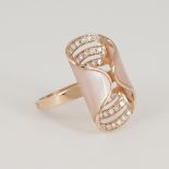 14 K / 585 Rose Gold Designer Diamond & Mother Of Pearl Ring