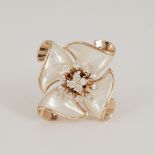 14 K / 585 Rose Gold Designer Diamond & Mother of Pearl Ring