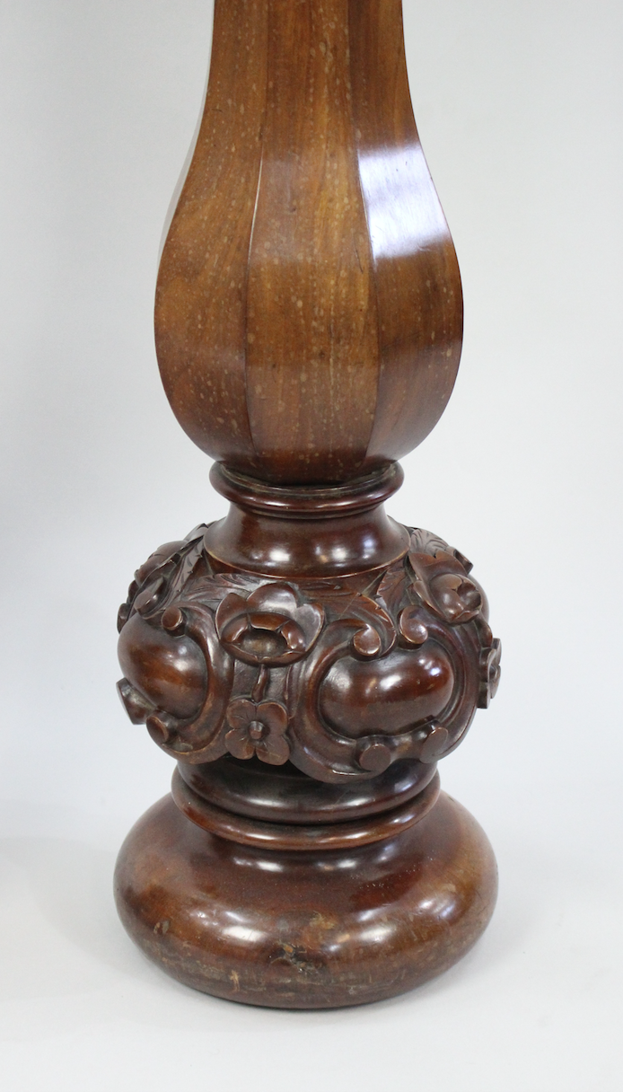 Pair of Early Victorian Carved Mahogany Pedestals - Image 8 of 10