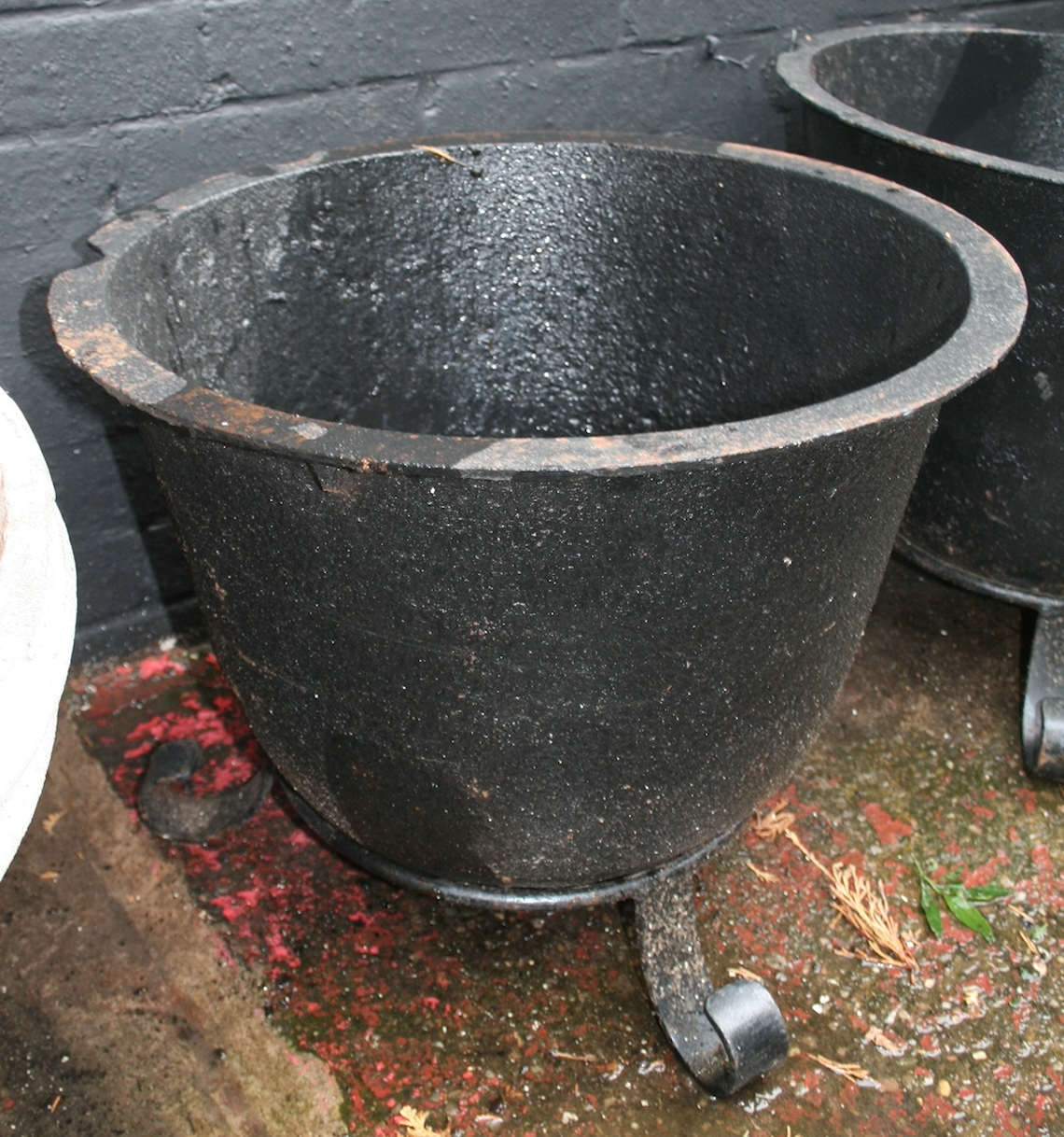 Pair of Victorian Cast Iron Plant Pots On Stands - Image 4 of 5
