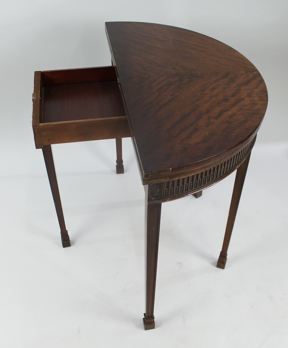 Georgian Style Solid Mahogany Demilune Side Table - Image 4 of 7