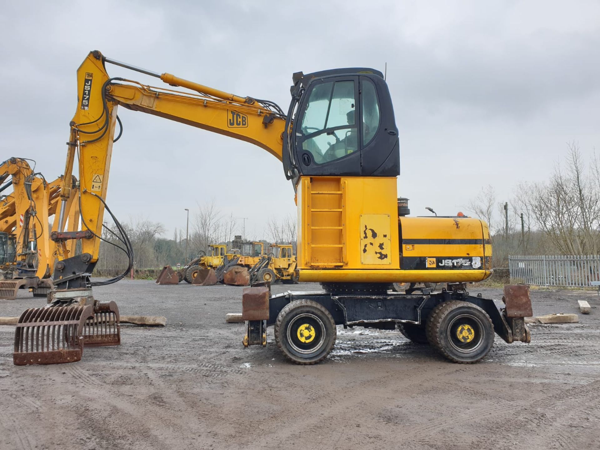 JCB JS175W Wastehandler