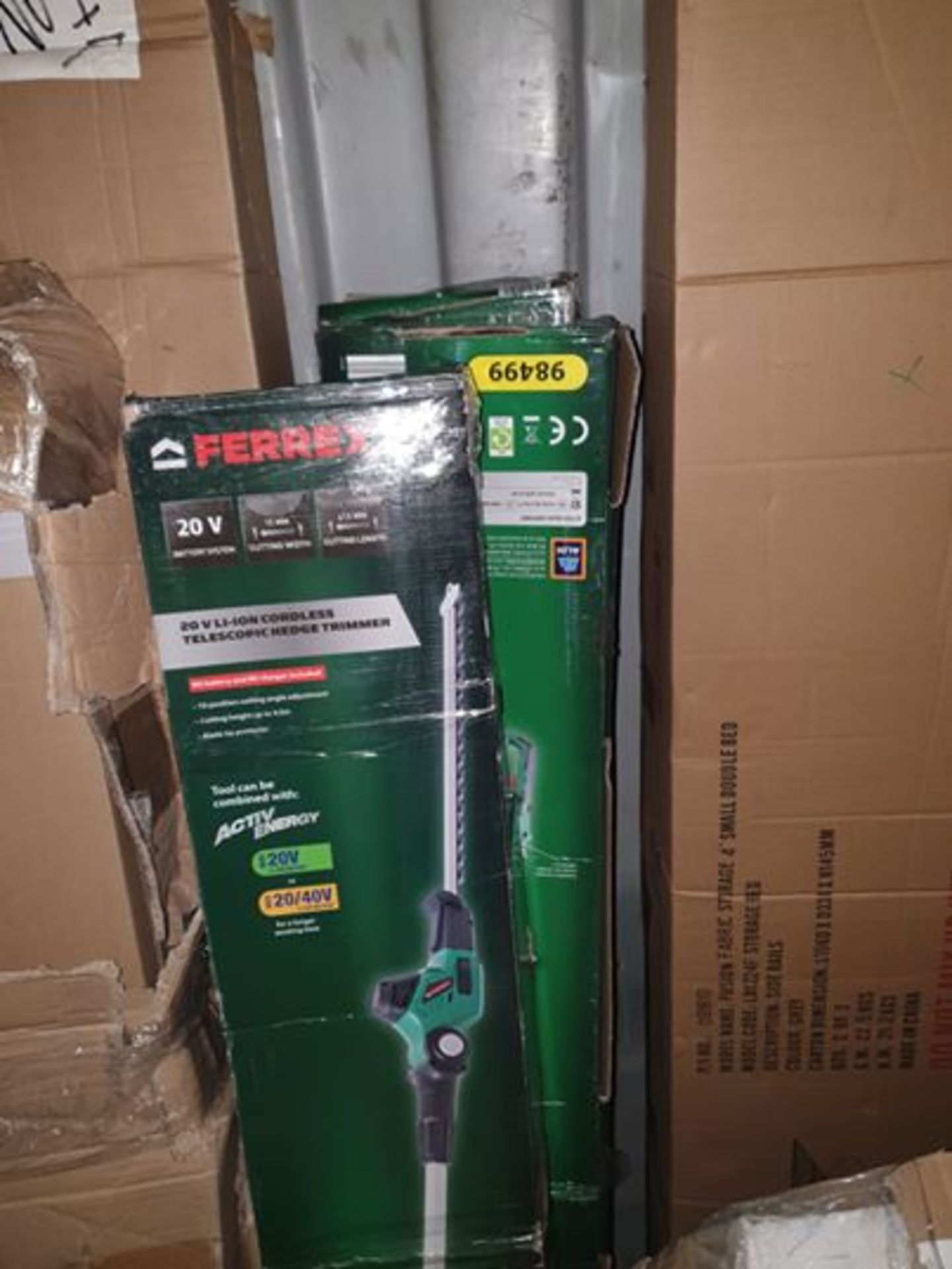 2 X Ferrex Telescopic Hedge Trimmer Skin Battery And Charger Not Included - Image 2 of 3