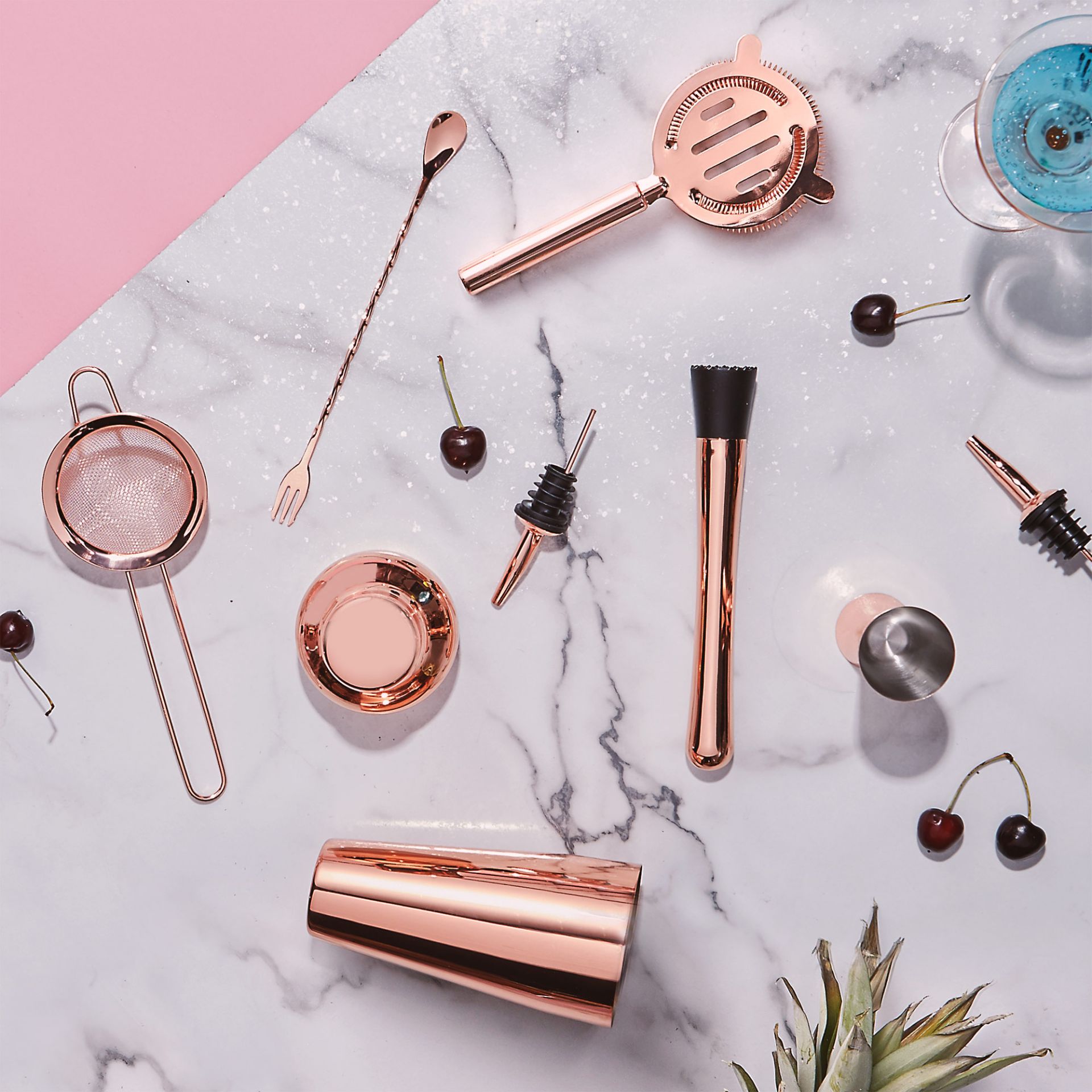 (HZ12) Copper Cocktail Making Set, 11 Piece Parisian Shaker Set Gift Rose Gold. THE SHOWP... - Image 3 of 3