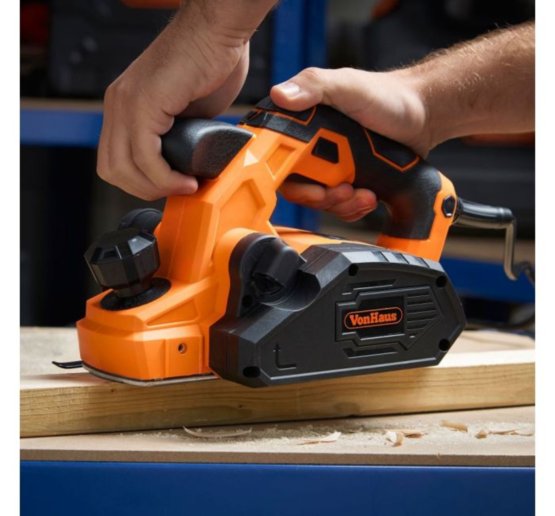 (F18) 900W Electric Hand Planer Ideal for fixing doors, fitting wood and correcting splinters,... - Image 2 of 3
