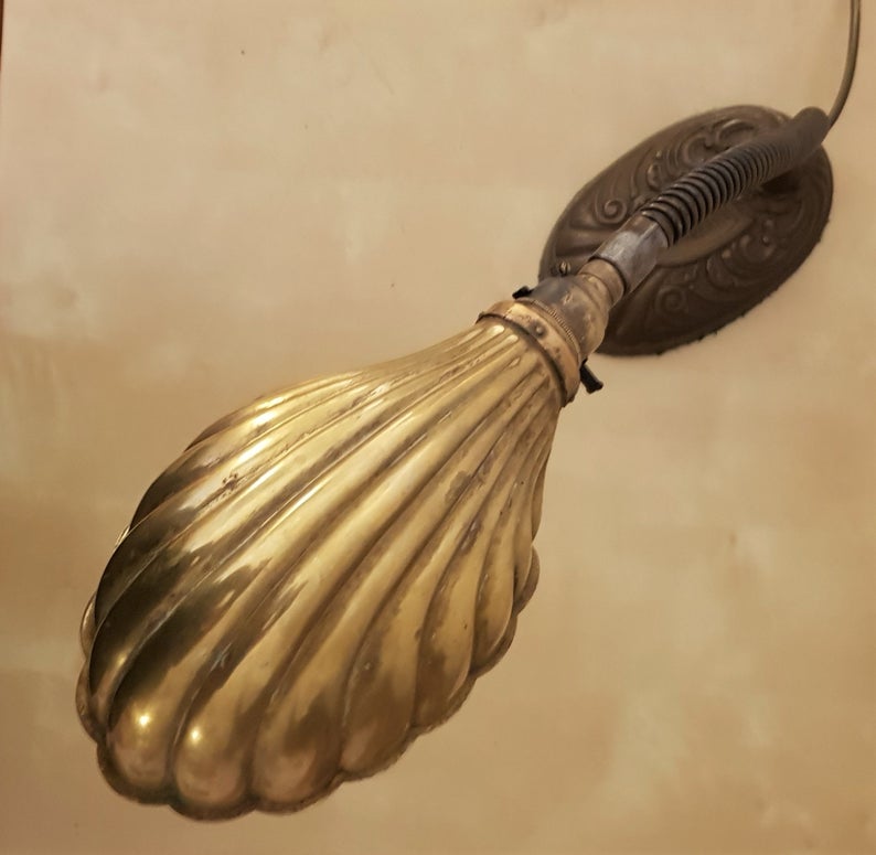 Vintage Brass Goose neck Desk Table Lamp With Brass Clam Shell Shade - Image 3 of 4
