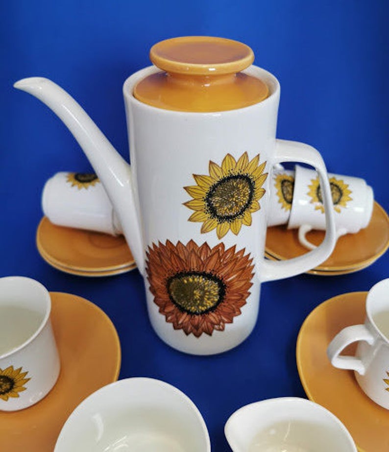 Retro Vintage J & G Meakin Sunflower design Coffee Set 1970s - Image 2 of 4