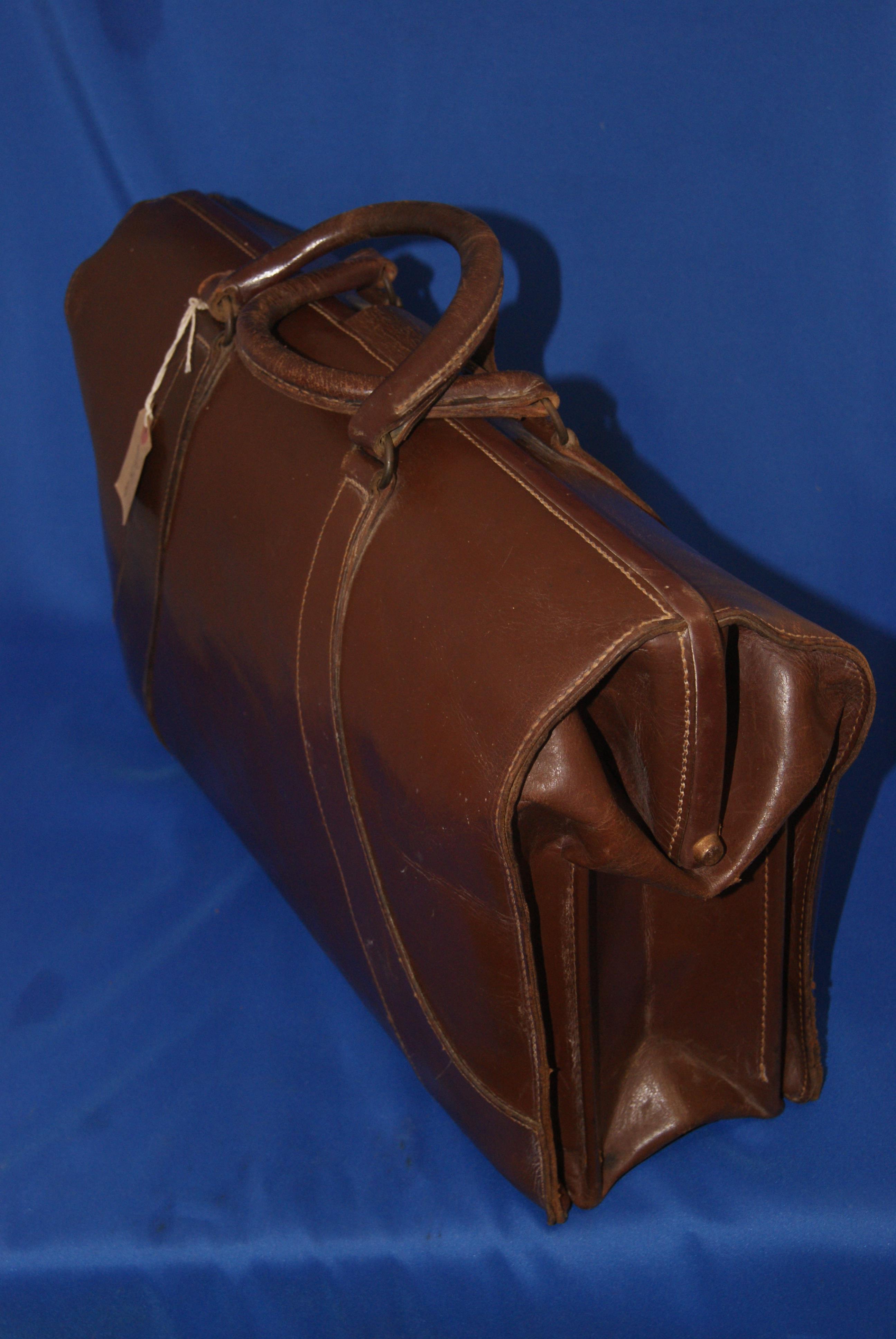 Large quality mid century Leather Briefcase with makers tag. - Image 2 of 2