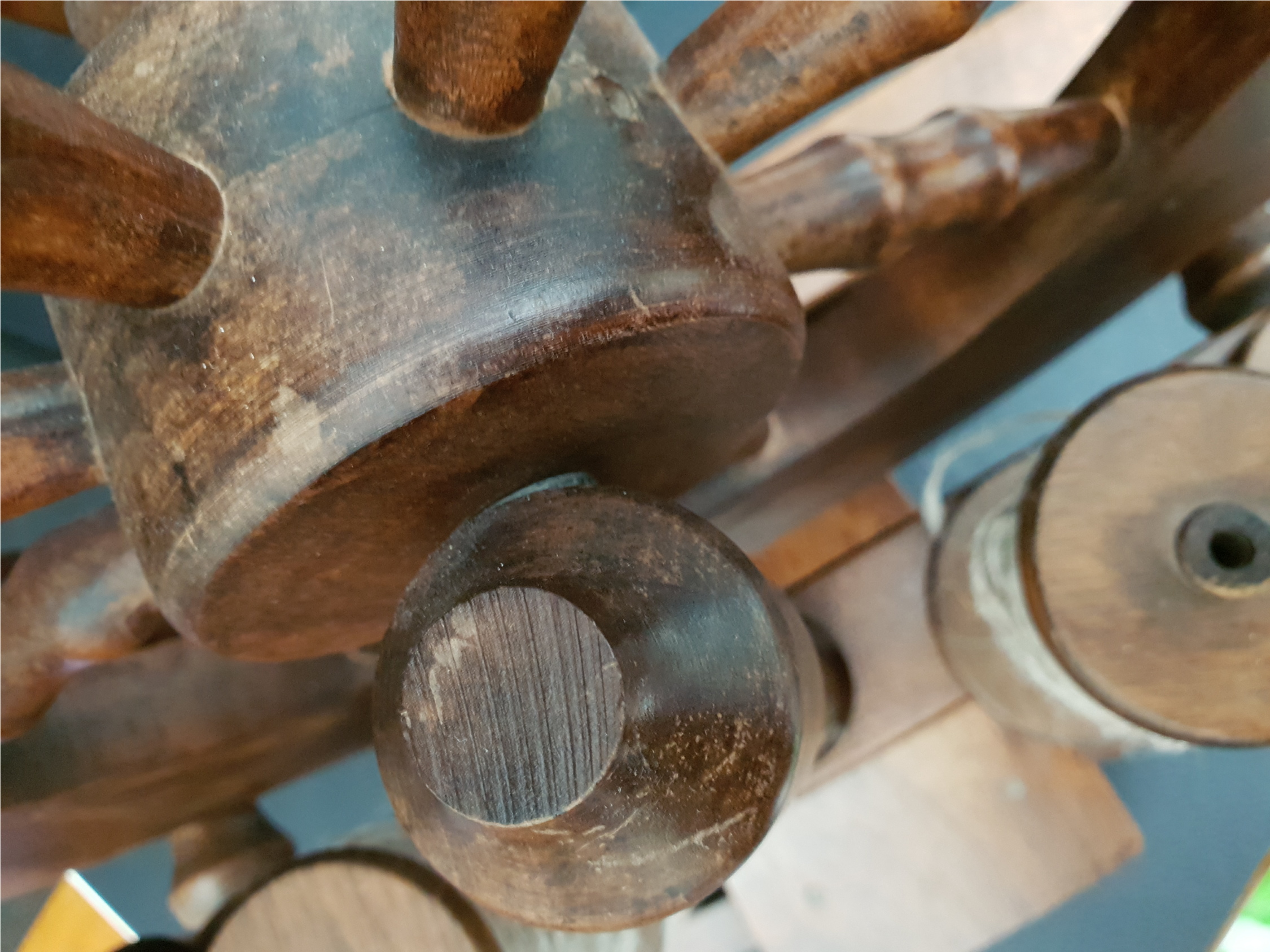 Vintage Large Ashford Spinning Wheel - Image 6 of 6