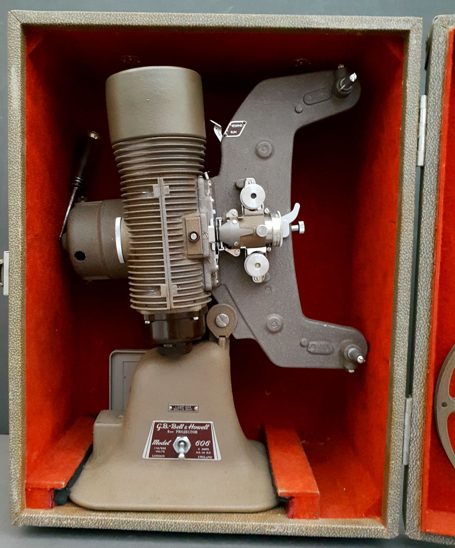 Vintage G.B. Bell & Howard 8mm 606 Projector Boxed - Image 2 of 3