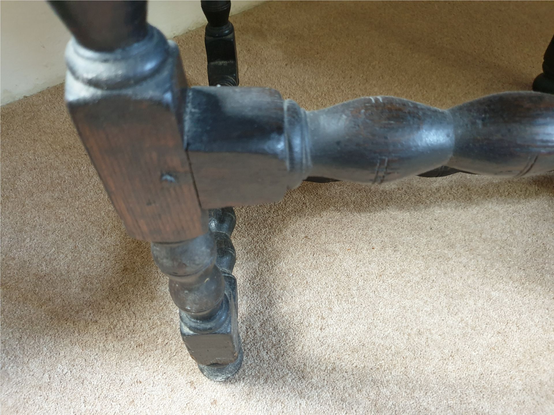 Antique Furniture 17c Table With Bobbin Turned Legs - Image 7 of 7