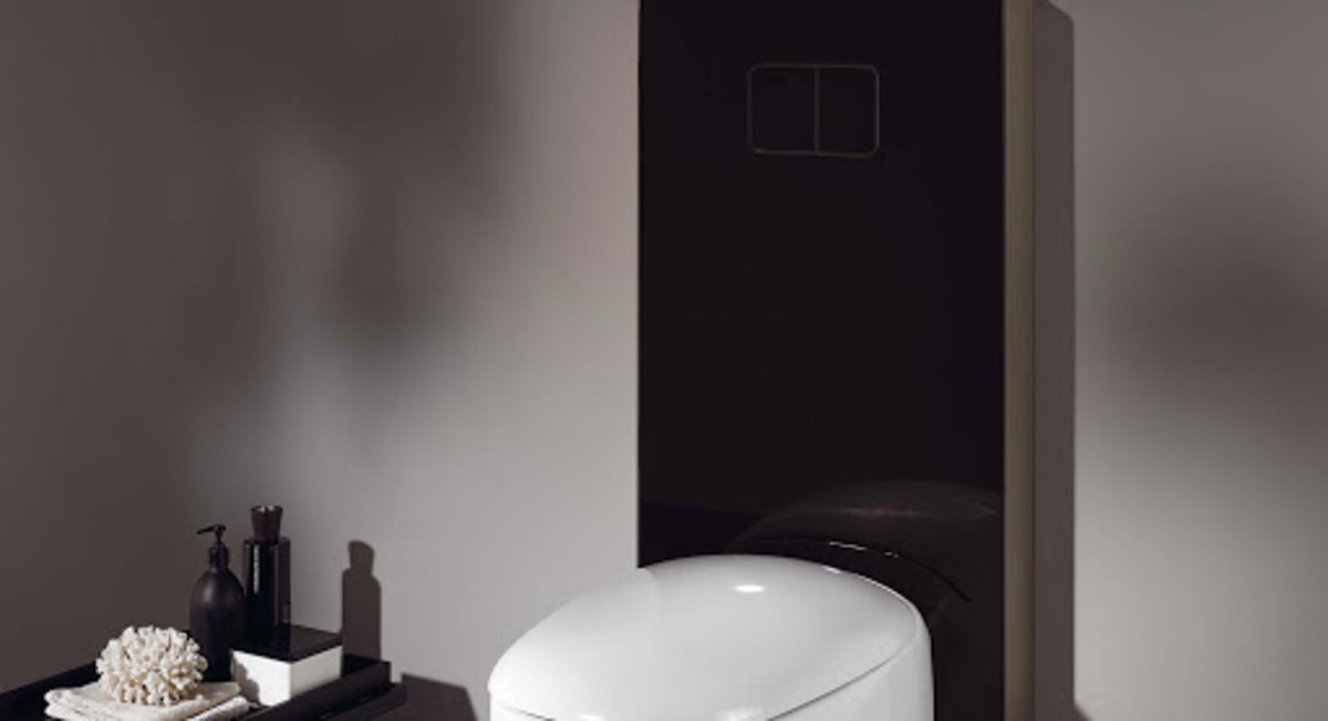 (SA5) Keramag Geberit Black Glass/Champagne Toilet Universal cistern unit for Back to Wall toi... - Image 2 of 3