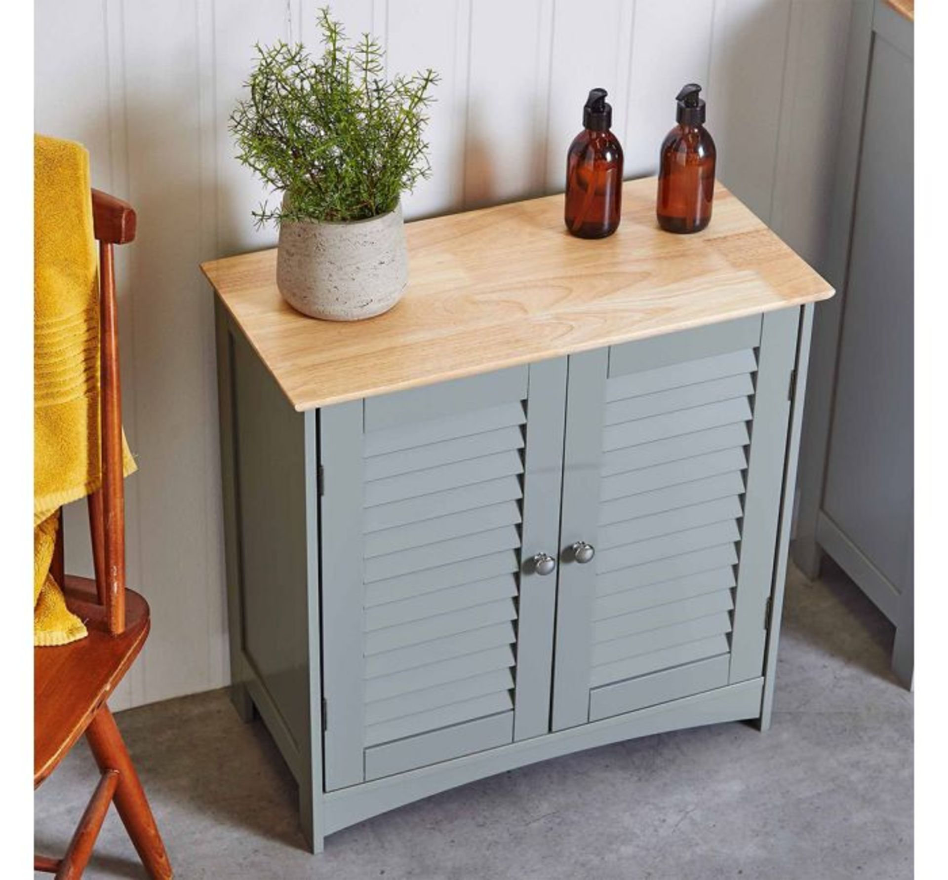 (KN111) Shrewsbury Towel Cabinet Hard wearing, solid ash top features a charming natural wood ... - Image 3 of 3