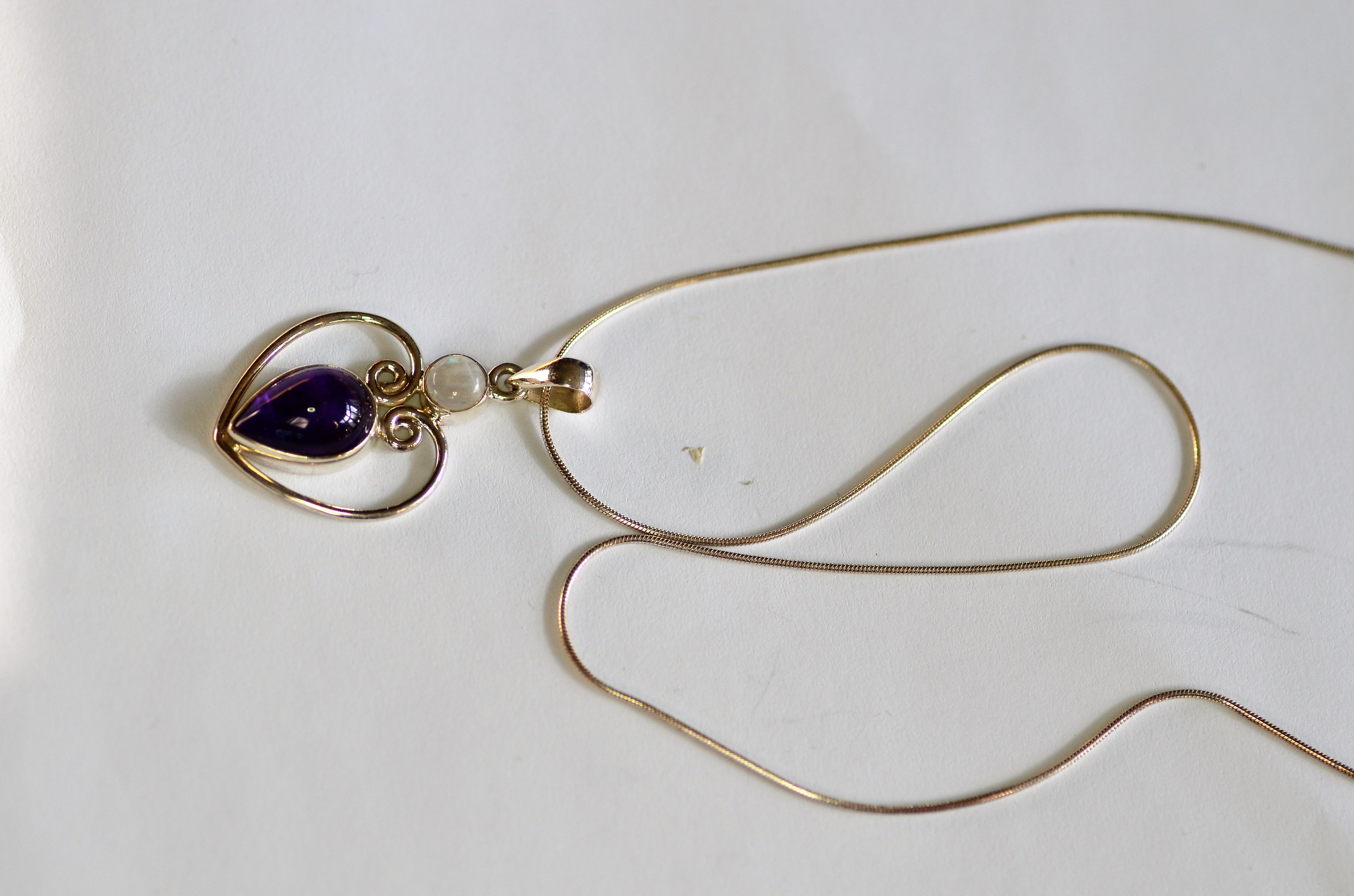 A Silver Amethyst & Opal Heart Shaped Pendant - Image 2 of 4