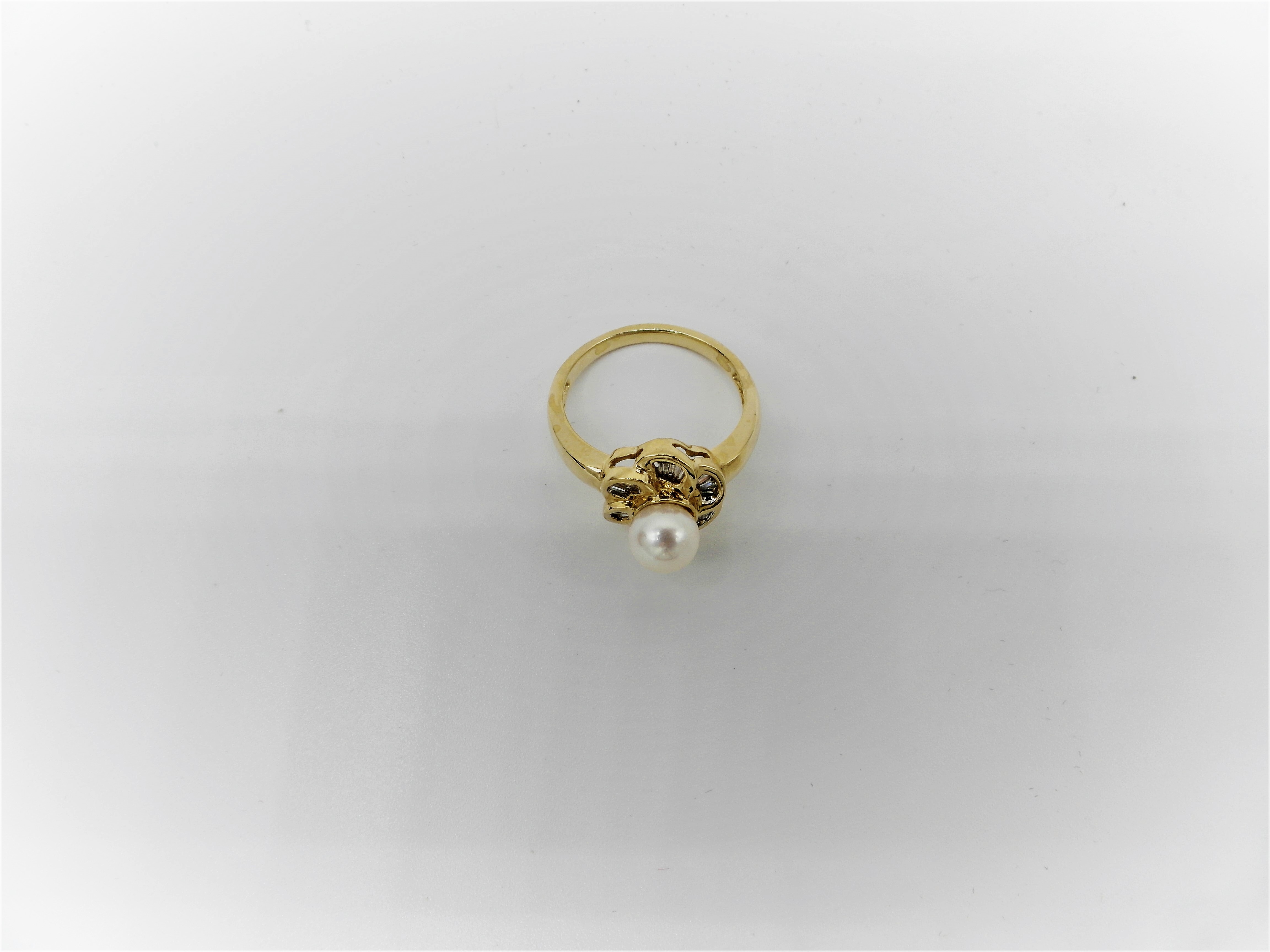Gold Diamond & Pearl Ring - Image 5 of 8