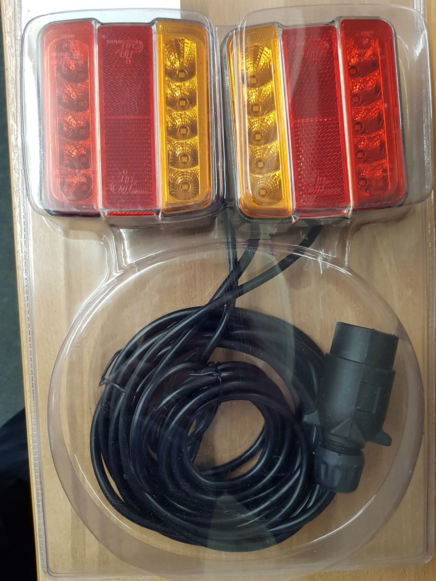 Jh105-B Led Set With 4.5Mtr Cable (Magnetic Light) (Ttjh105B45)