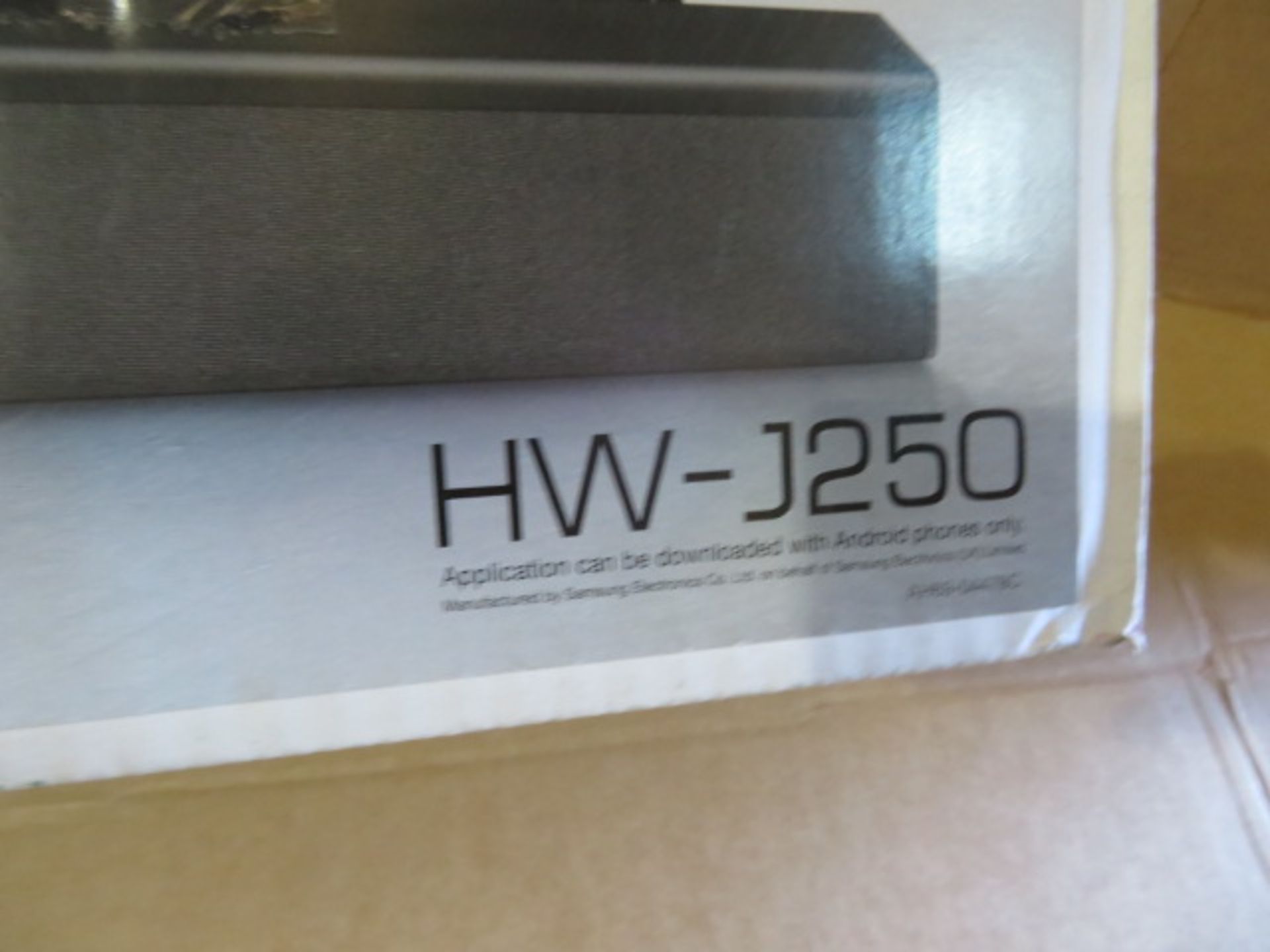 (18) 1 x Grade B - Samsung HW-J250 80 W 2.2 Channel Soundbar with Bluetooth and Built-In Subwoo... - Image 2 of 4