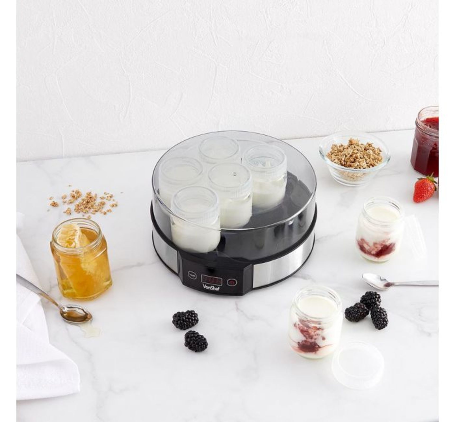 (AP67) Digital Yoghurt Maker & 7 Jars Simply add your ingredients and allow the processor to m... - Image 2 of 3