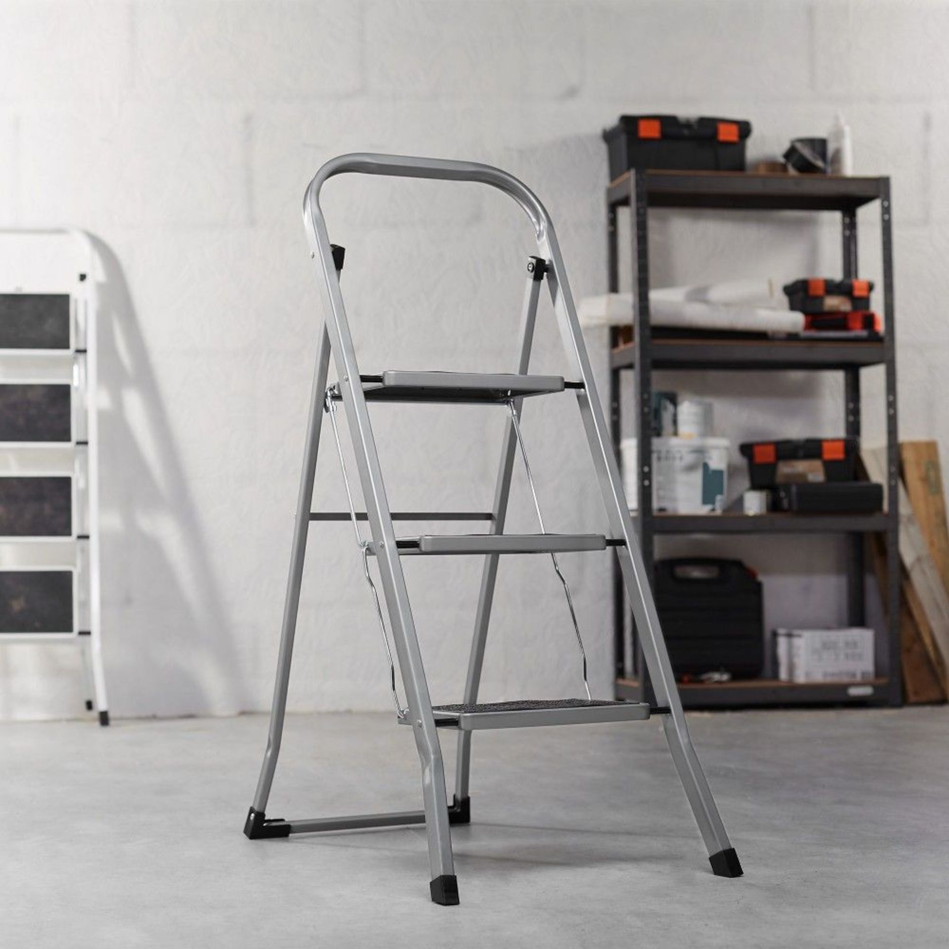 3 Step Steel Ladder Durable 3 step steel ladder Distributes weight evenly for total stabilit...