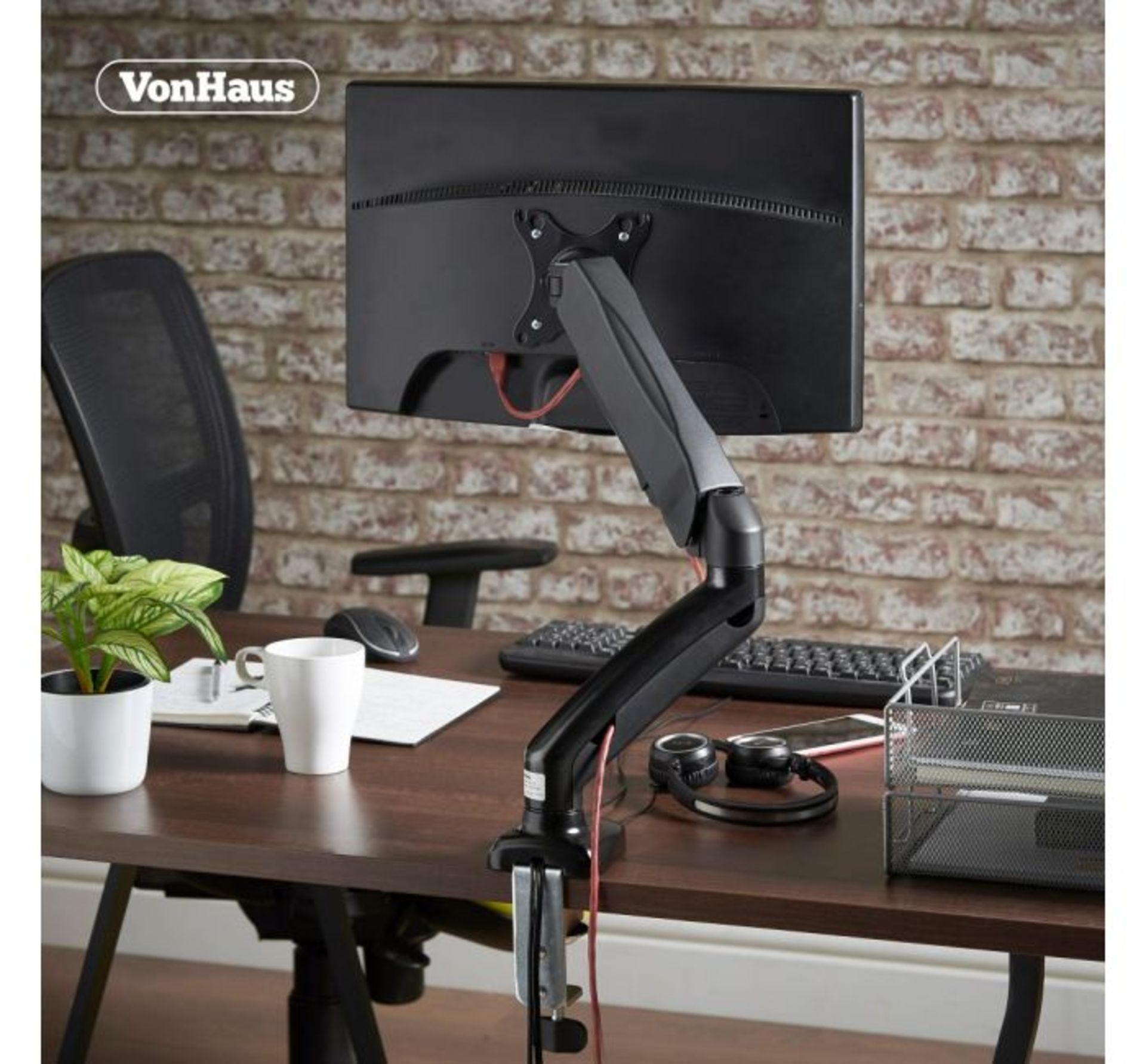 (AP17) Single Arm Gas Mount With Clamp Ultra-flexible single monitor mount with built in cable... - Image 2 of 3