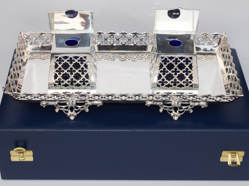 Impressive Solid Silver Inkwell Set By Collingwood of London - Image 2 of 9