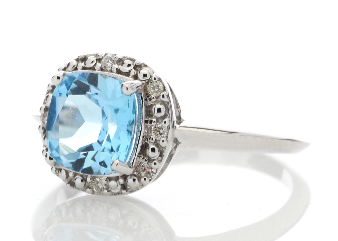 9ct White Gold Blue Topaz Diamond Ring 0.07 Carats - Image 2 of 5