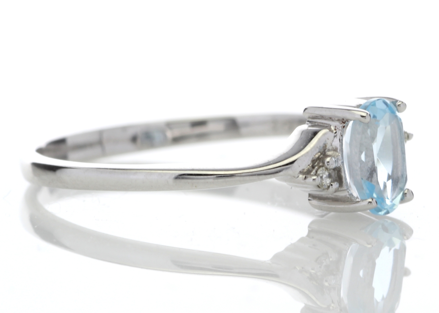 9ct White Gold Diamond and Oval Shape Blue Topaz Ring 0.01 Carats - Image 8 of 9