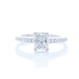 Platinum Single Stone Prong Set With Stone Set Shoulders Diamond Ring (0.92) 1.07 Carats