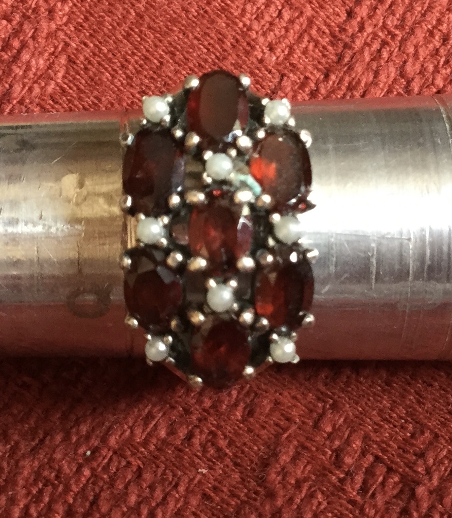 Garnet Dress Ring. 925 Silver Stamped - Image 4 of 4