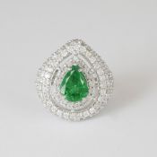 White Gold Tsavorite & Diamond Ring