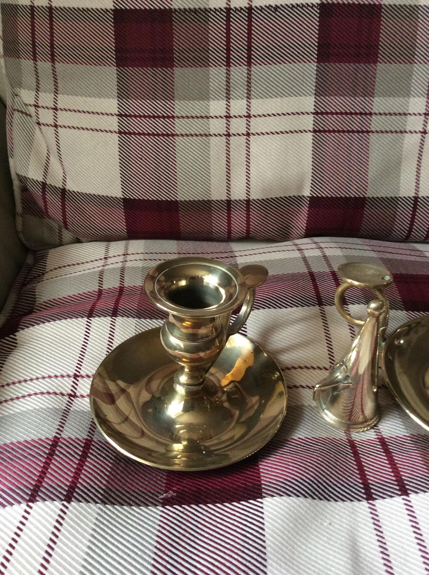 2 Vinage brass candlesticks one with ejector and snuffer - Image 3 of 7