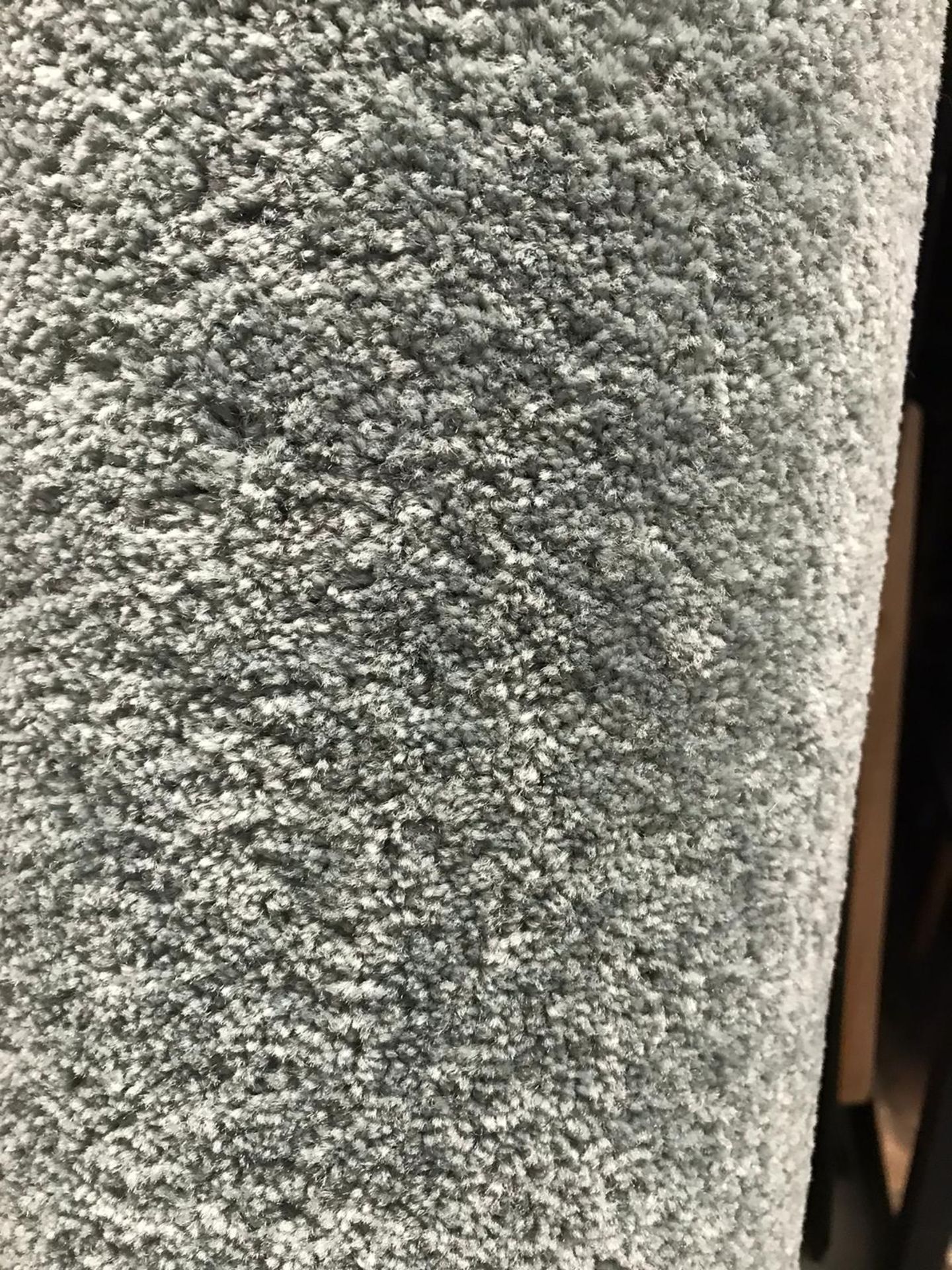 100%Poly 4x4M Felt Back Dynasty GreenRef - 501