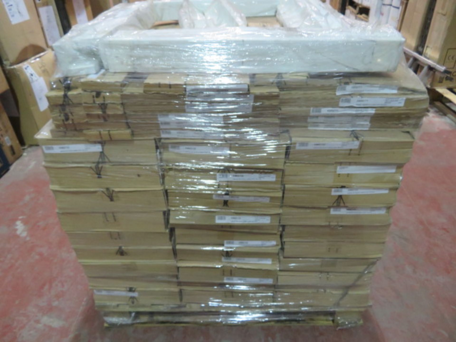 (WG2) PALLET TO CONTAIN 88 ITEMS OF NEW KITCHEN STOCK TO INCLUDE SLAB WHITE GLOSS ETC. HUGE PRO...