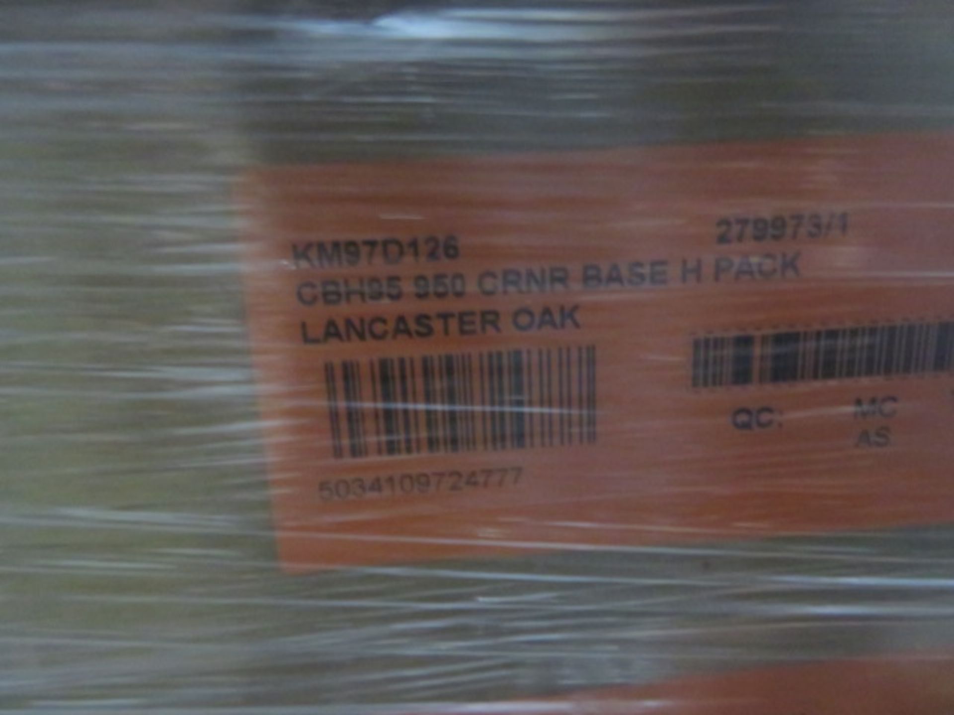 (WG31) Pallet To Contain 22 Items Of New Kitchen Stock. To Include: 9 x 950mm LANCSTER OAK BAS... - Image 4 of 4