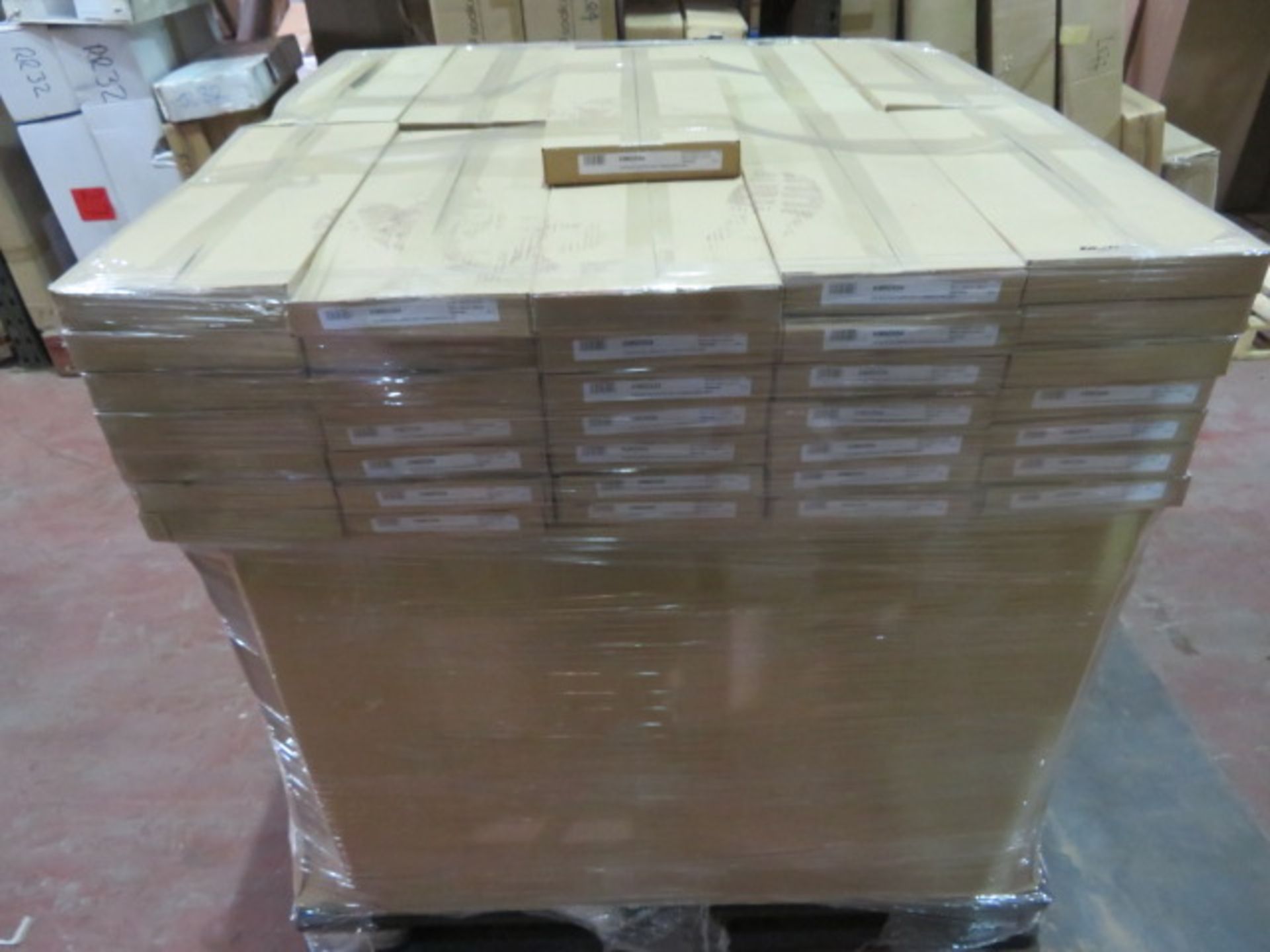 (WG1) PALLET TO CONTAIN 73 ITEMS OF NEW KITCHEN STOCK TO INCLUDE SLAB WHITE GLOSS ETC. HUGE PRO...