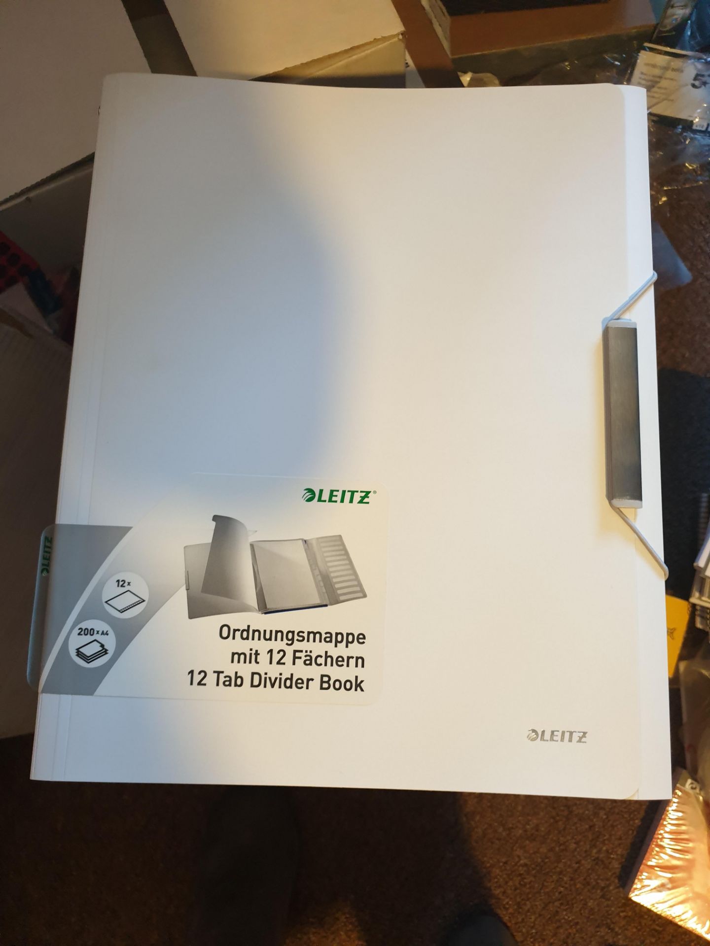 63 LEITZ STYLE A4 POLYPROPYLENE 12 PART DIVIDER BOOK WHITE 3996-00-04