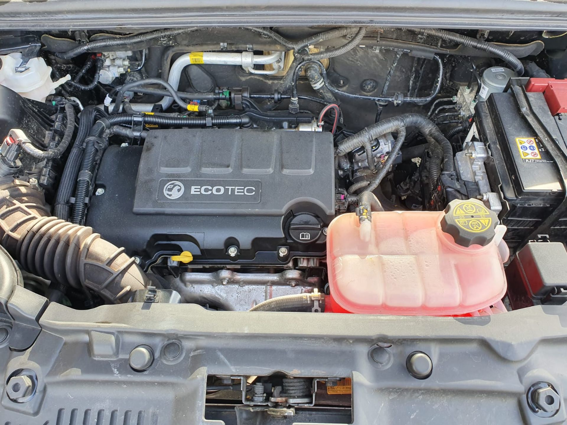 2018, Vauxhall Mokka, Facelift Hatchback 1.4 Petrol - Image 16 of 20