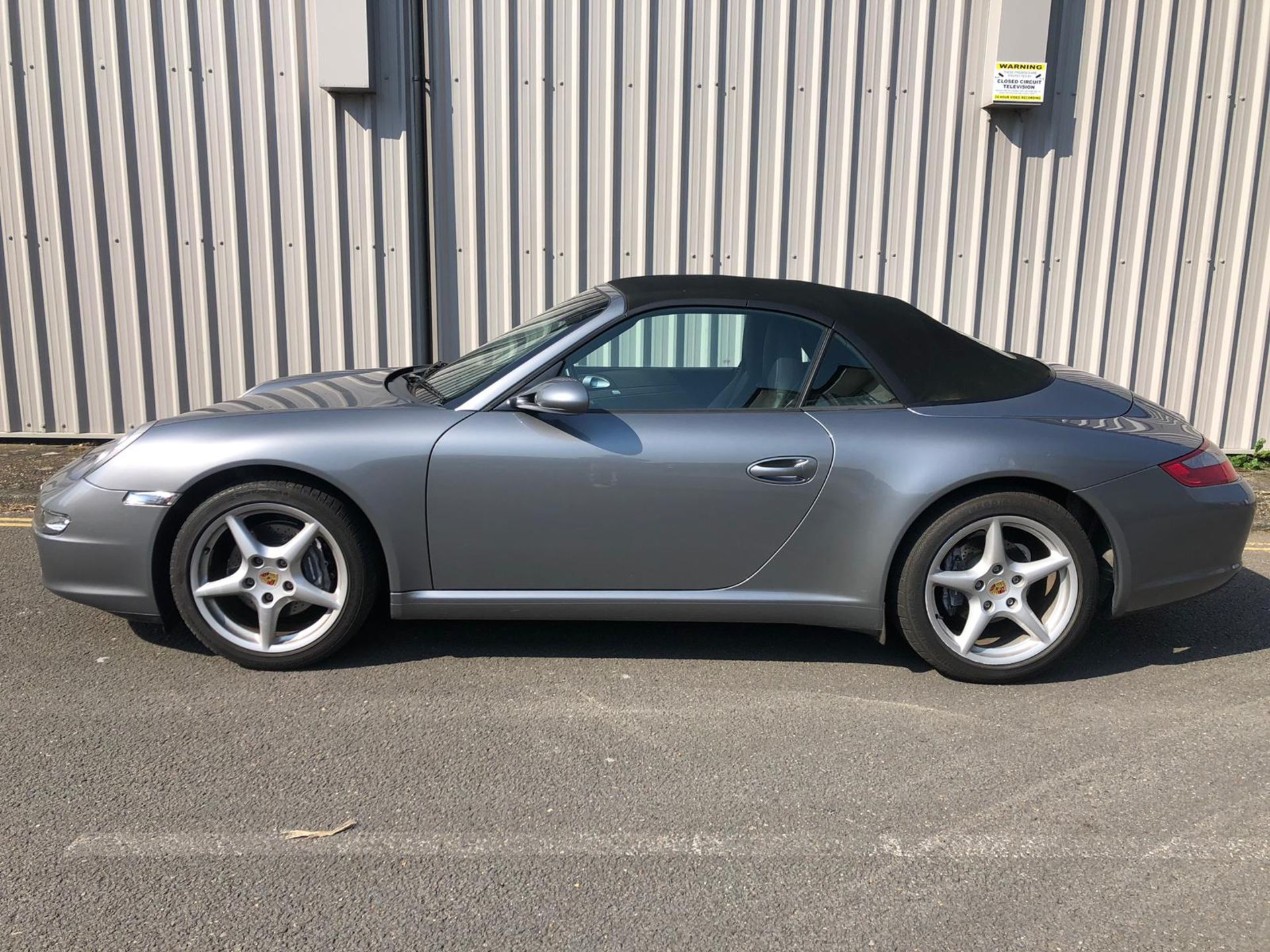 Porsche 997 Carrera 2 Sports Convertible 2005/05 - Image 19 of 33