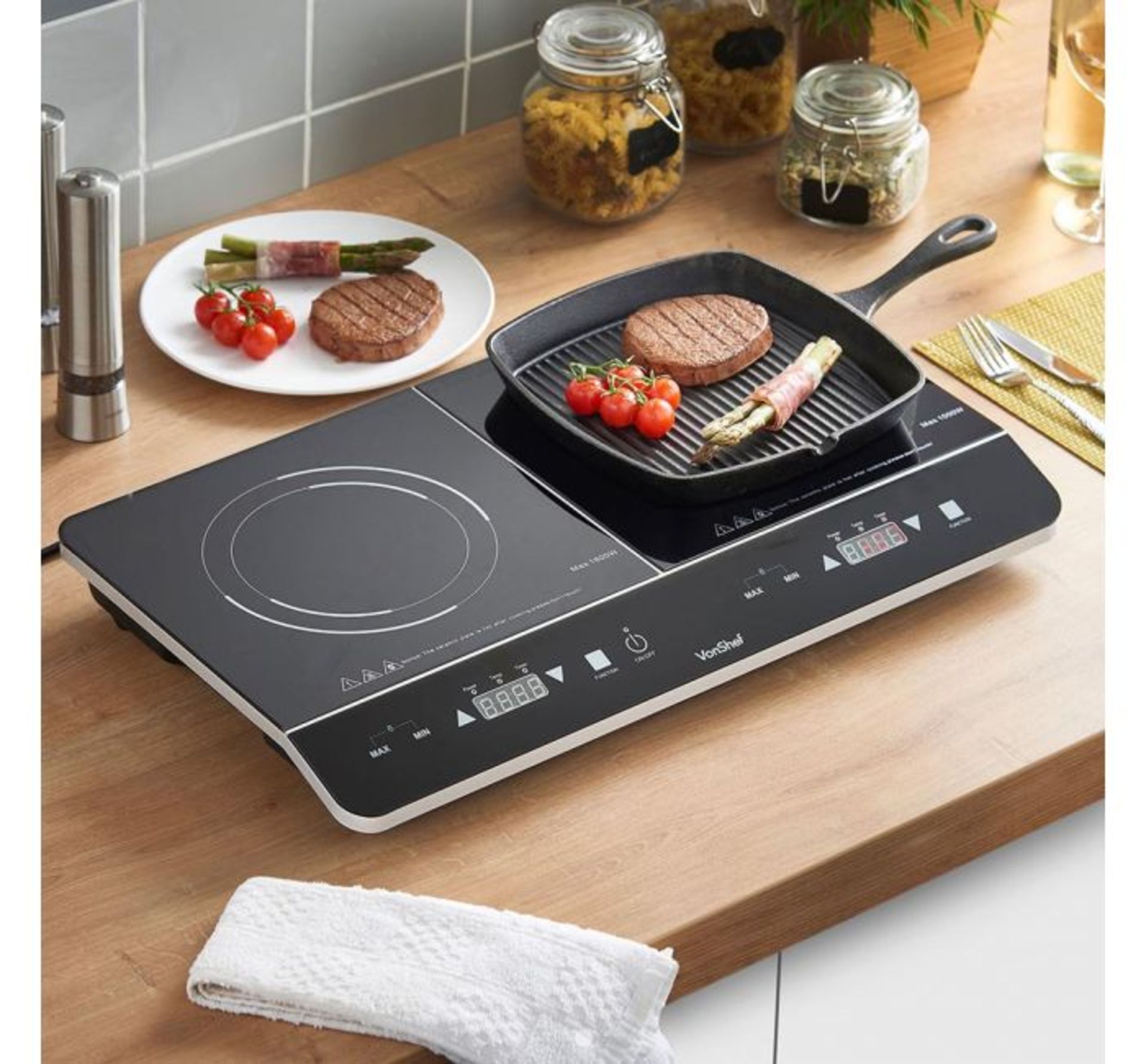 (TD22) Twin Digital Induction Hob Boasting a temperature range of 60C - 240C so can be used to...