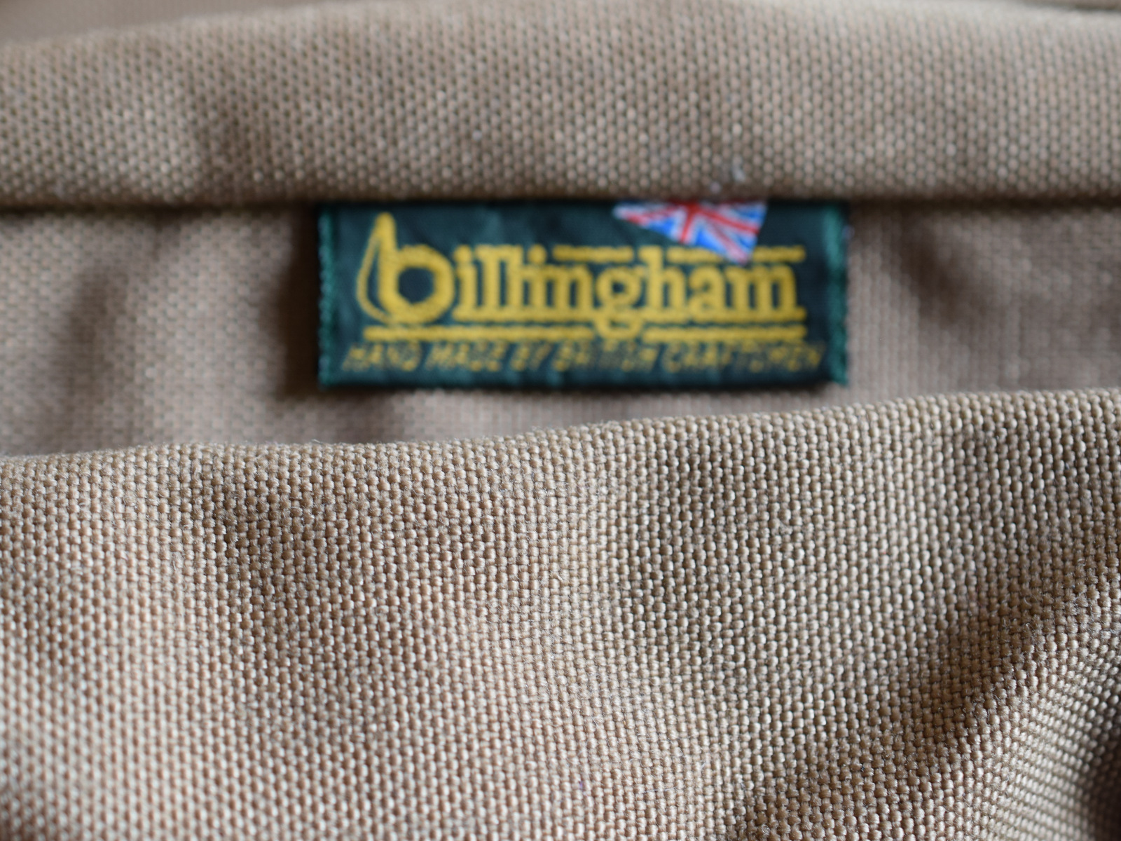 Billingham Canvas & Leather Camera Bag - Image 3 of 3