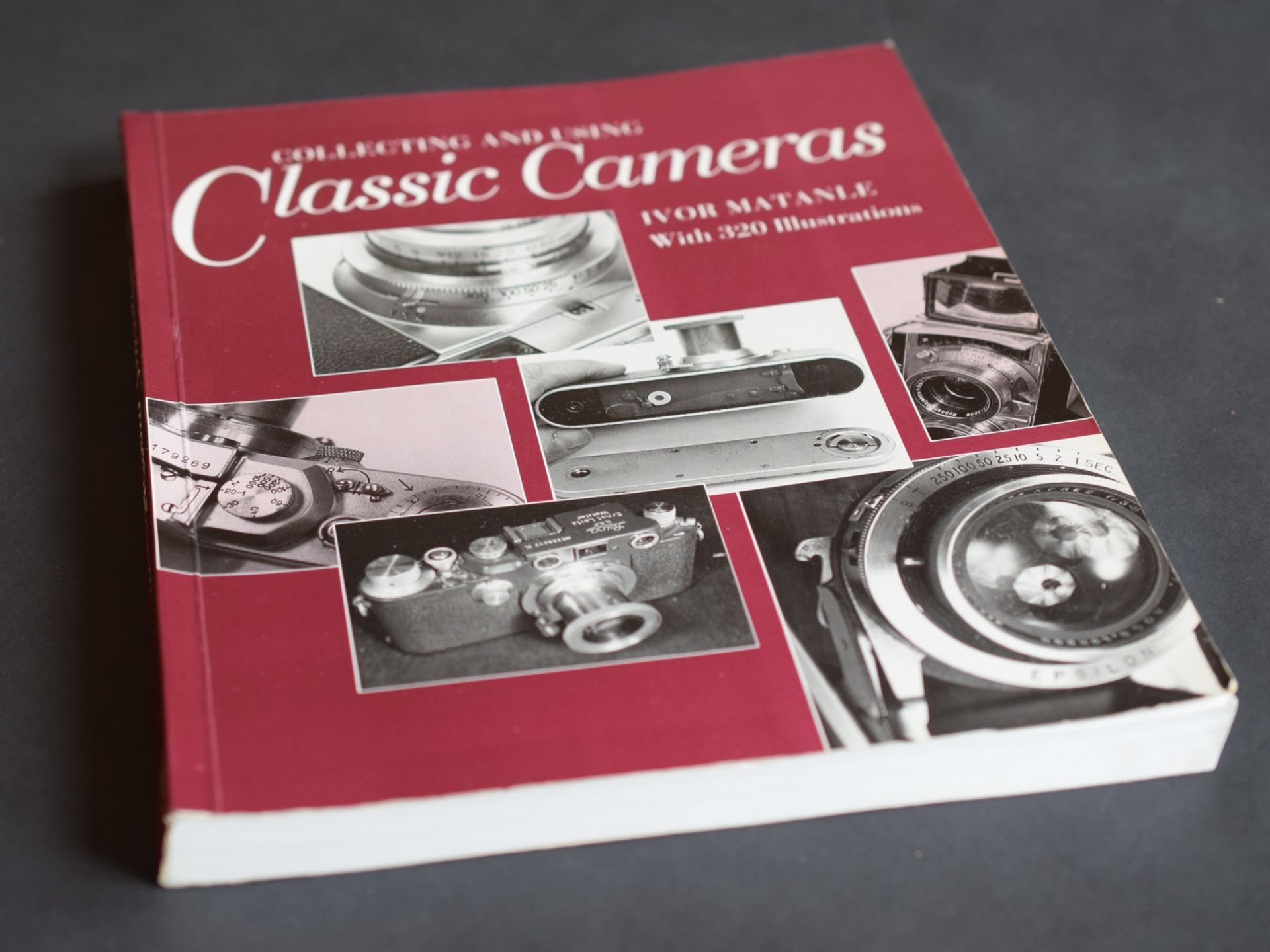 Classic Cameras by Ivor Matanle